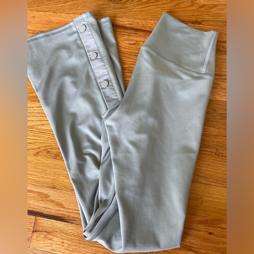 Alo flare yoga pants